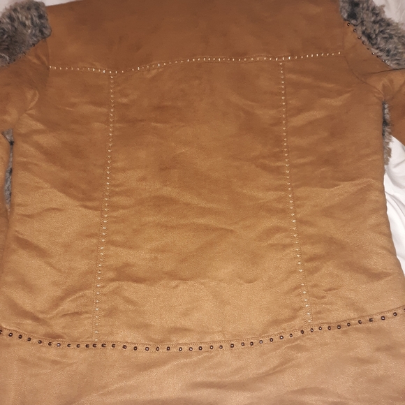 Jacket - Picture 2 of 4